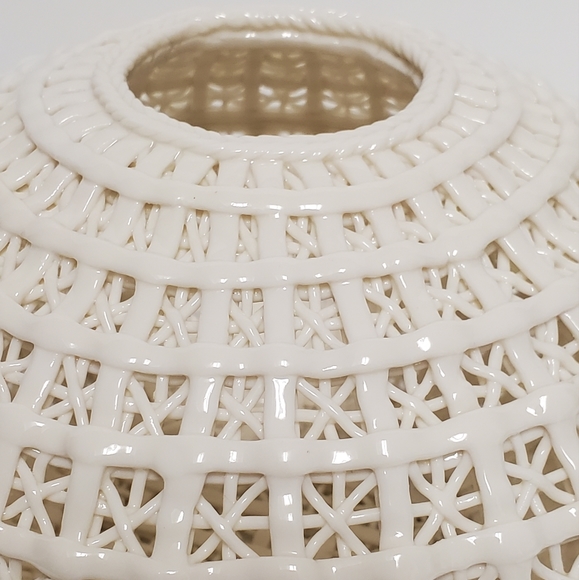 Cyan Design Porcelain Lattice Basket - Picture 4 of 11
